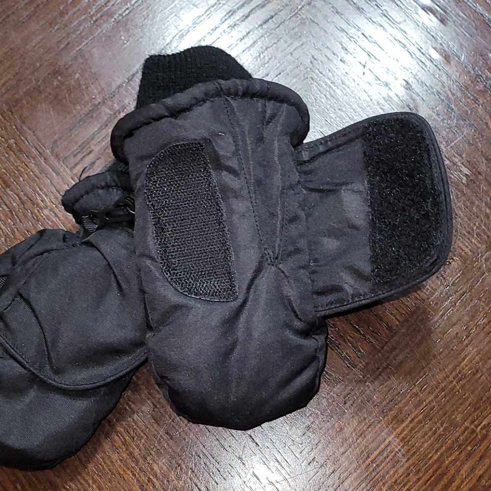 Kids Mittens - Picture 3 of 3